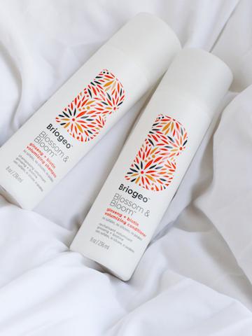 Blossom & Bloom™ Ginseng + Biotin Volumizing Shampoo